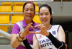 Lê Thanh Thuý và khoảnh khắc hạnh phúc bên mẹ sau chiến thắng