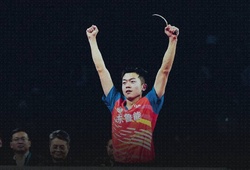 Sau ánh hào quang, nhà vô địch bóng bàn thế giới chấp nhận làm “người đứng sau” vì đội tuyển quốc gia