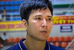 HLV Nguyễn Hữu Hà gửi lời cảm ơn học trò sau chiến thắng nghẹt thở