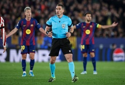 UEFA bác bỏ khiếu nại của Barcelona về tình huống Pubill để bóng chạm tay