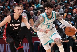 LaMelo Ball sắm vai người hùng, Charlotte Hornets tiễn Miami Heat rời khỏi vòng NBA Play-In