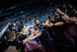 Từ EWC đến CKTG LMHT: Chính trị đang định hình tương lai Esports như thế nào?