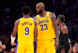 Lịch sử gọi tên: LeBron và Bronny James trở thành cặp cha con đầu tiên thi đấu tại NBA Playoffs
