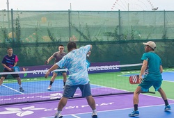 Xé vé pickleball: “Phao cứu sinh” của sân bãi hay nguyên nhân khiến người chơi từ bỏ?