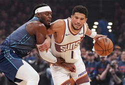 Trút giận lên tổ trọng tài, Devin Booker nhận án phạt 35.000 USD từ NBA
