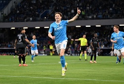 Cựu ngôi sao MU trở thành tiền vệ ghi nhiều bàn thắng nhất tại Serie A trong năm 2026