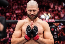 Trả giá bằng chiếc đai vô địch, Jiri Prochazka bị Joe Rogan mỉa mai vì "lòng thương hại"