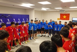 HLV Roland: “U17 Việt Nam phải chiến đấu hết mình ở trận quyết định”