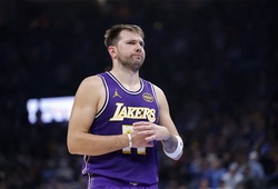 Lakers chính thức mất Luka Doncic ở Game 4, nguy cơ bị OKC Thunder "quét sạch" 4-0