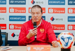 HLV Kim Pan Gon: Nam Định rất mạnh tại Thiên Trường, Selangor phải cảnh giác cao độ
