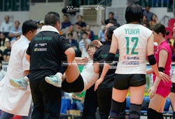 Chủ công Gunma Green Wings - Momoko dính chấn thương 