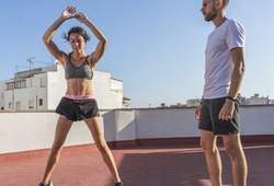 10 bài tập khởi động Pickleball chuẩn khoa học giúp tăng hiệu suất, phòng tránh chấn thương