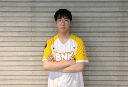 Taeyoon khiến cộng đồng LCK bùng nổ với màn ăn mừng nhắm vào Nongshim RedForce
