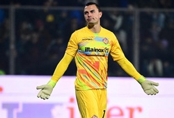 Thủ môn Indonesia vừa xuống hạng Serie B vẫn có cơ hội dự Cúp C1 châu Âu