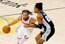 Jalen Brunson rực sáng giúp New York Knicks ngược dòng hạ Spurs tại Game 1 NBA Finals 2026