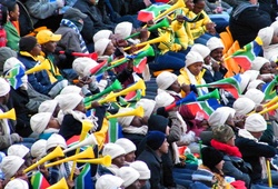 FIFA cấm vuvuzela tại World Cup 2026, siết chặt quy định trên khán đài