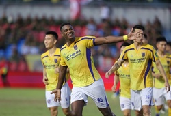 HLV Park Hang-seo hưởng niềm vui kép khi Bắc Ninh FC giành vé lên V.League