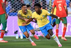 Lập siêu phẩm vào lưới Morocco, Vinicius cân bằng cột mốc World Cup của Ronaldinho