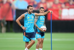 Tây Ban Nha từ khủng hoảng đến dư thừa hậu vệ phải tại World Cup