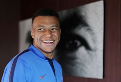Vị trí tiền đạo cắm của Mbappe ở tuyển Pháp bị... 61% người hâm mộ phản đối
