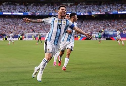 Messi gia nhập CLB 18 huyền thoại World Cup sau cú hat-trick lịch sử