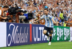Messi lập cú đúp lịch sử, Argentina đoạt vé vào vòng 32 đội World Cup 2026