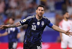 Messi vào sân từ ghế dự bị và lập kỷ lục ghi bàn liên tiếp ở World Cup