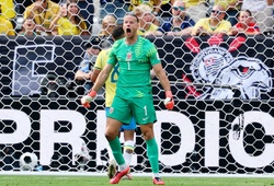 5 pha cứu thua ngoạn mục của Nyland làm nản lòng các chân sút Brazil