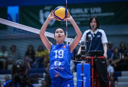 Chuyền hai Huyền Trang phá cột mốc ghi điểm của Kim Thoa tại giải U18 châu Á