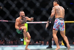 Conor McGregor phá vỡ im lặng sau chấn thương đầu gối ở UFC 329