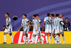 VIDEO: Messi đặt bóng như "vẽ", Mac Allister bật cao đánh đầu tung lưới Thụy Sĩ