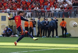 Lý do Simeone không thể ngăn cản Ferran Torres ghi bàn thắng quyết định chức vô địch
