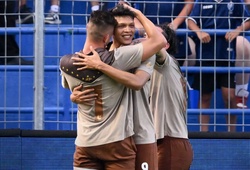 Đội tuyển đá ASEAN Cup, ngôi sao Thái Lan lại bận... đá giao hữu