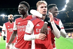 “Những đứa trẻ” Arsenal tái hiện chiến tích sau 16 năm để hạ Chelsea