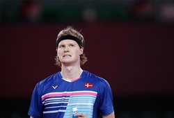 Số 2 thế giới Antonsen đúng ngay "đối cứng" ở vòng 1 giải cầu lông Indonesia Open Super 1000
