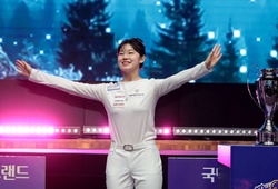 Người đẹp billiards Mi-rae Lee đã trở lại bục chiến thắng ở PBA sau 4 năm chờ đợi