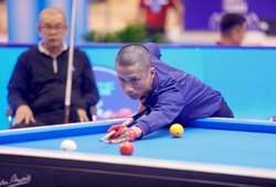 Billiards Carom 3 băng TPHCM World Cup 2025: Trần Quang Hưng rút thắng lão tướng Lý Thế Vinh