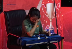 Nguyễn Đức Yến Sinh bật khóc khi lần đầu vô địch carom 3 băng nữ quốc gia