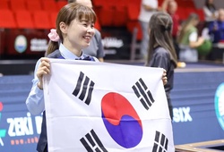 Nhà vô địch thế giới billiard carom 3 băng nữ Lee Shin Young rời UMB sang PBA