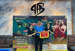 Cơ thủ đánh “nhanh như chớp” Phạm Duy Thanh vô địch giải Billiards mở rộng tại Đồng Tháp