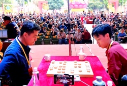 Khi 6 đại cao thủ cờ tướng Trung Quốc ngồi khán đài "tầm sư" Lại Lý Huynh và bài học về sự khiêm nhường đỉnh cao