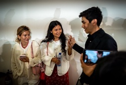 Cờ vua FIDE Candidates 2026: Javokhir Sindarov đăng quang sớm, thiết lập trận tranh ngôi Vương trẻ nhất lịch sử