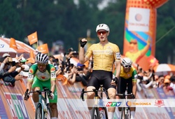 Chặng 17 xe đạp Cúp Truyền hình TP.HCM 2026: Anton Popov thắng thế nhờ chiến thuật “phá nhịp” tại Hồ Xuân Hương