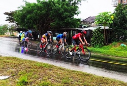Kết quả đua xe đạp quốc tế Bình Dương ngày 7/1: Top 3 đều thuộc về tay đua Việt
