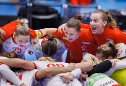 Bóng ném Nữ Thế giới: Thần đồng 21 tuổi "gánh team" giúp Đan Mạch sớm giành vé vào Vòng chính