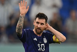 World Cup 2022: Messi sút hỏng phạt đền, Argentina vẫn giành ngôi đầu bảng