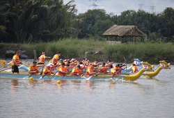 Giải Vô địch Đua thuyền truyền thống thành phố Hồ Chí Minh mở rộng năm 2023 hưởng ứng cuộc vận động “toàn dân rèn luyện thân thể theo gương Bác Hồ giai đoạn 2021 – 2030”