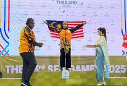 Nur Syafiqah giành huy chương vàng đầu tiên tại SEA Games ở nội dung đơn nữ Pencak Silat
