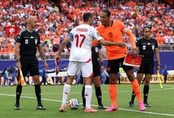Hy hữu tại World Cup 2026: Tunisia quên cầu thủ trong đường hầm khi hiệp 2 trận gặp Hà Lan bắt đầu