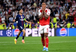 Gabriel phá vỡ sự im lặng sau cú sút luân lưu hỏng ăn khiến Arsenal ôm hận trước PSG ở Champions League